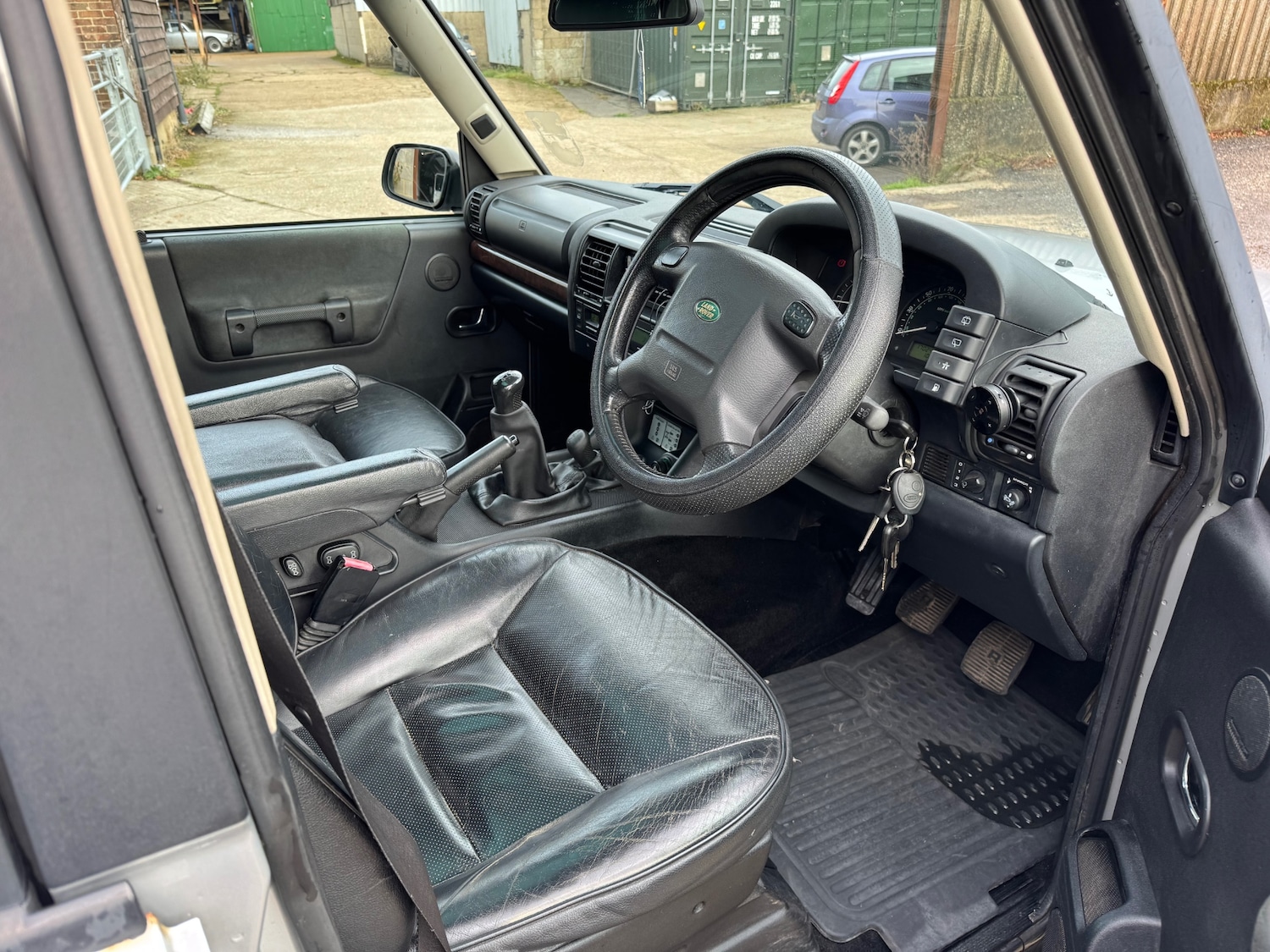 Used Land Rover Discovery 2002 for sale - 76419812: Photo 9