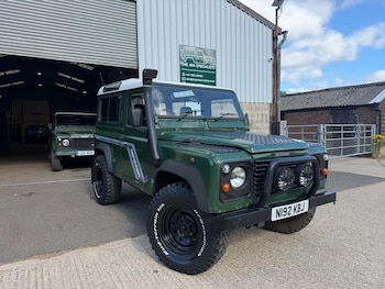 Used Land Rover Defender 90 1995 for sale - 79067114: Photo