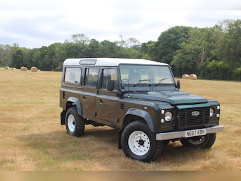 Used Land Rover Defender 110 1996 for sale - 79283106: Photo