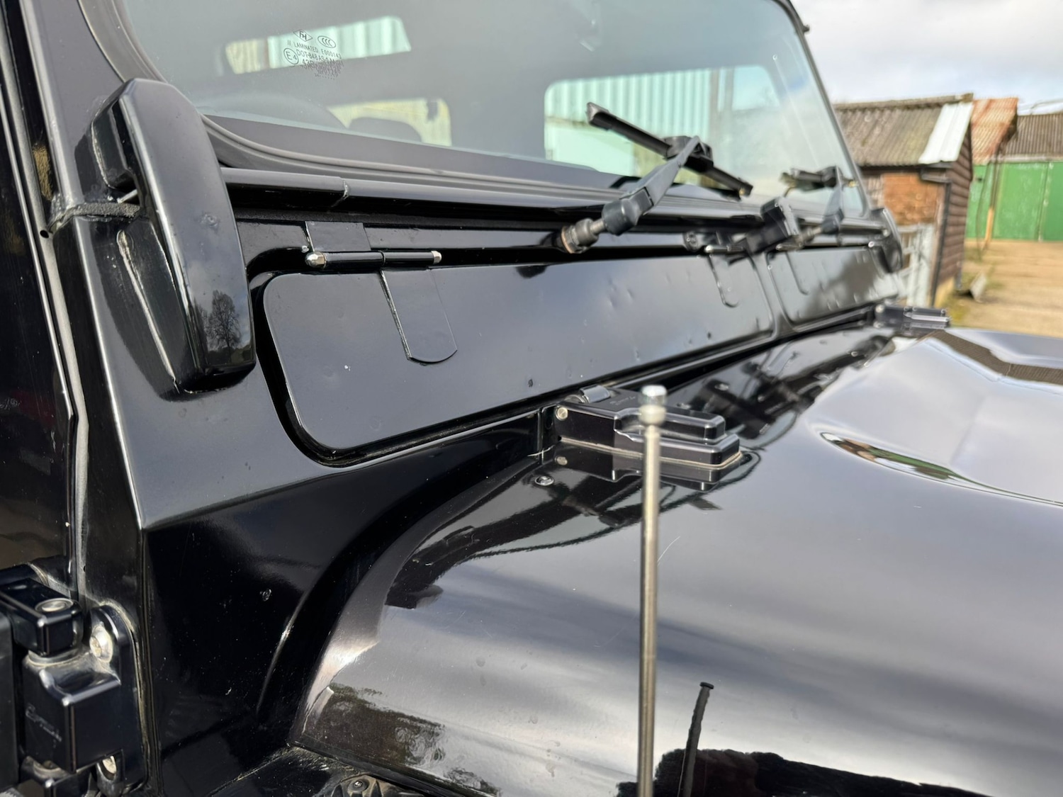 Used Land Rover Defender 90 2006 for sale - 77665132: Photo 8