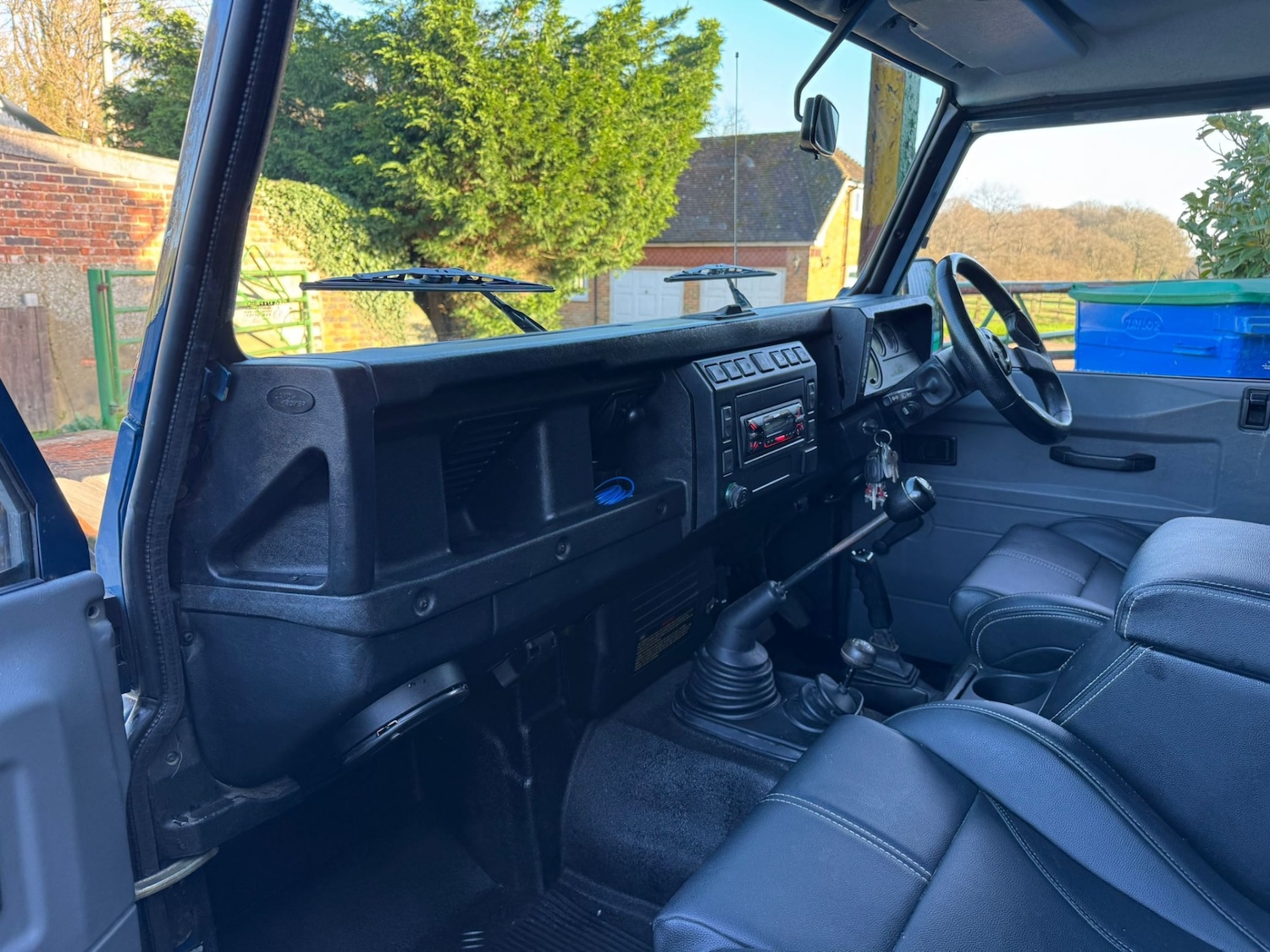 Used Land Rover Defender 90 2002 for sale - 77945813: Photo 16