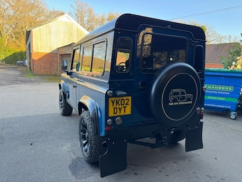 Used Land Rover Defender 90 2002 for sale - 77945813: Photo