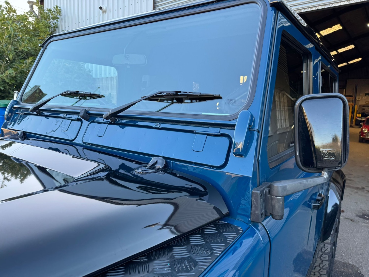 Used Land Rover Defender 90 2002 for sale - 77945813: Photo 9