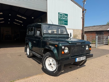 Used Land Rover Defender 90 1991 for sale - 79017939: Photo