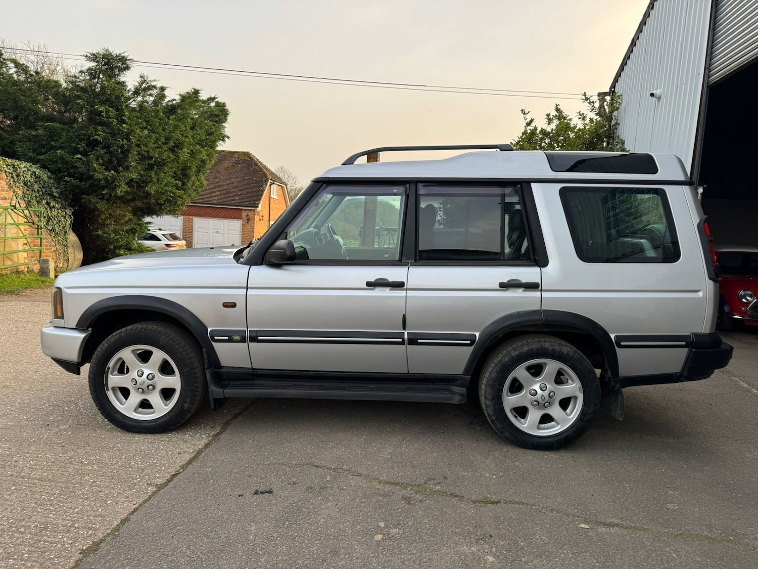 Used Land Rover Discovery 2 2003 for sale - 77950487: Photo 6