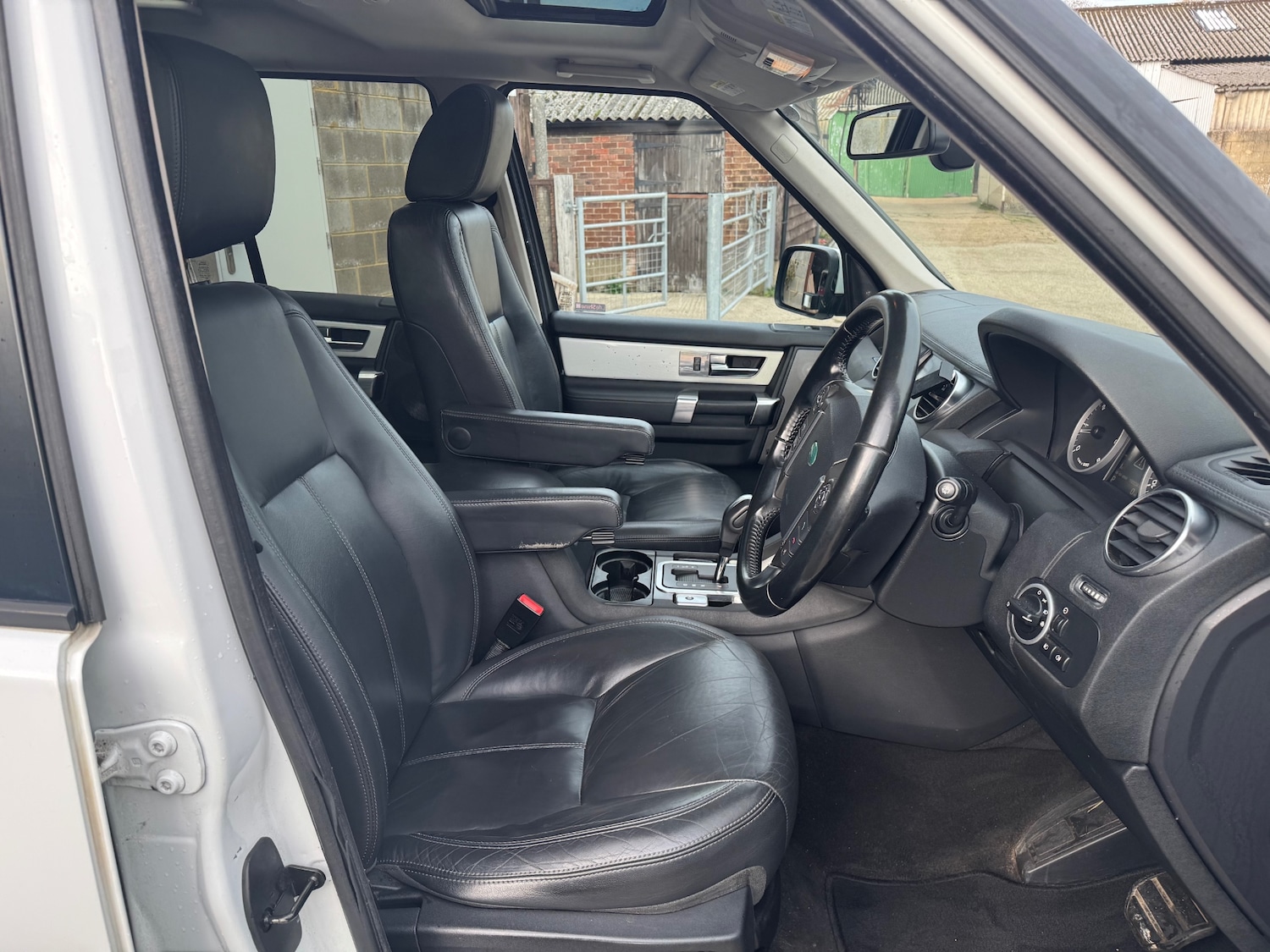 Used Land Rover Discovery 2010 for sale - 76466664: Photo 14