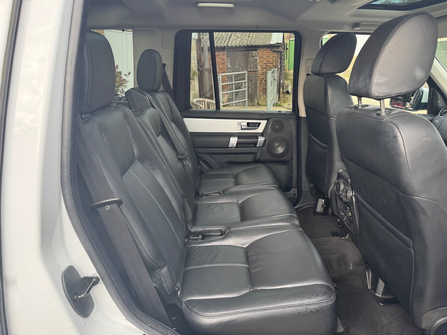 Used Land Rover Discovery 2010 for sale - 76466664: Photo 16