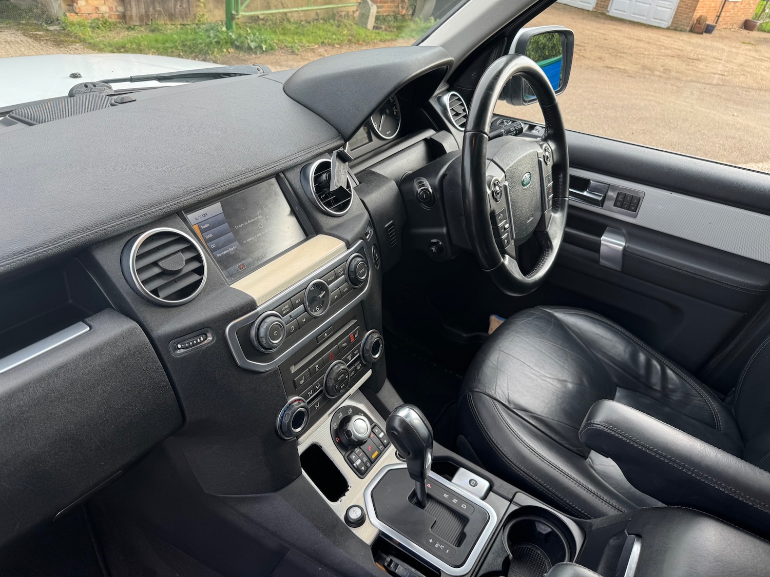 Used Land Rover Discovery 2010 for sale - 76466664: Photo 21