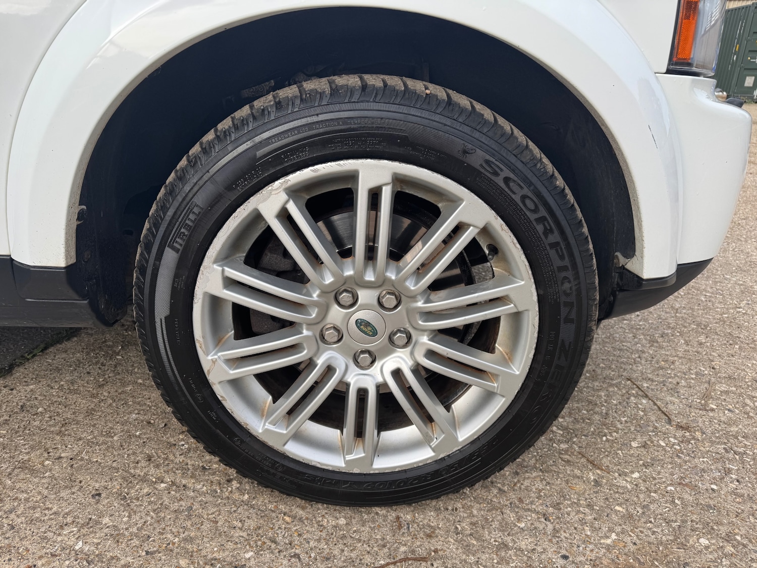 Used Land Rover Discovery 2010 for sale - 76466664: Photo 8