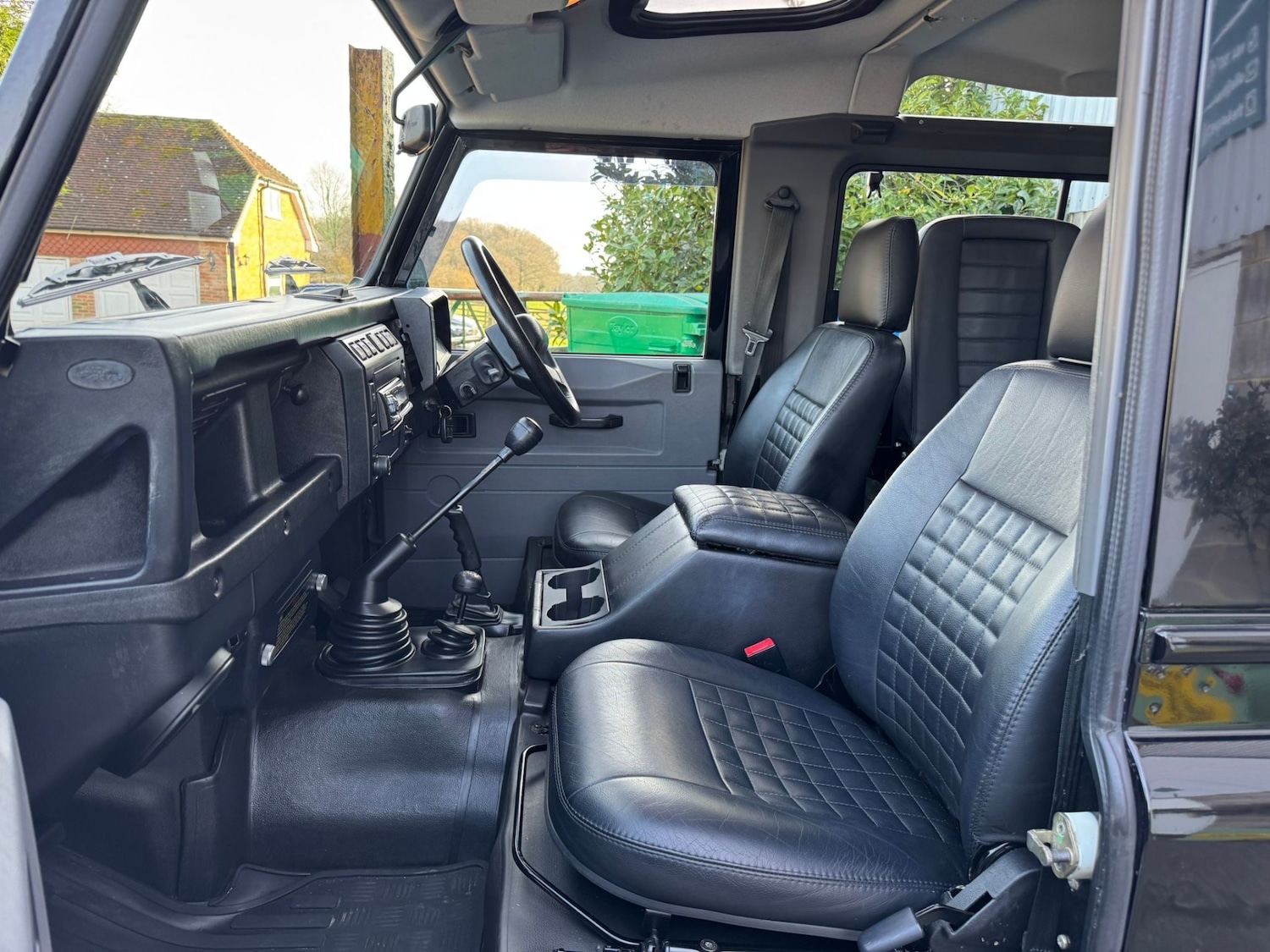 Used Land Rover Defender 90 2002 for sale - 77665253: Photo 15