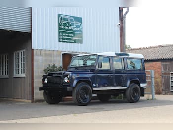 Used Land Rover Defender 110 2000 for sale - 79855407: Photo