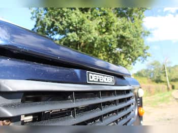 Used Land Rover Defender 110 2000 for sale - 79855407: Photo