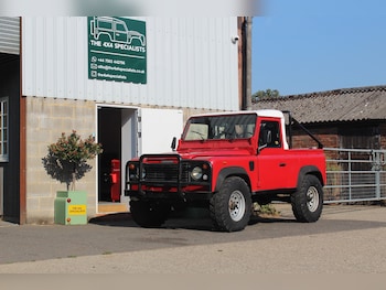 Used Land Rover Defender 90 1992 for sale - 79639217: Photo
