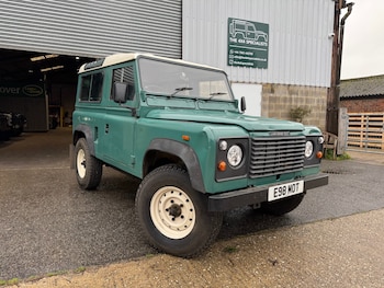 Used Land Rover Defender 90 1988 for sale - 76599831: Photo
