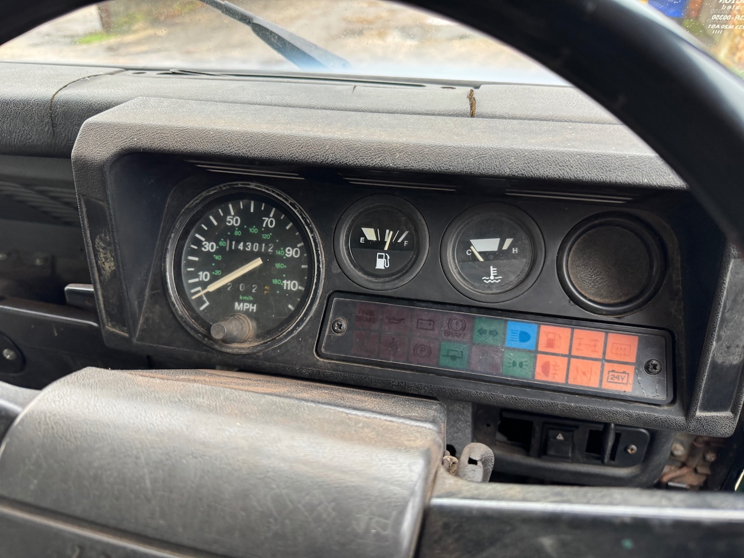 Used Land Rover Defender 90 1988 for sale - 76599831: Photo 28