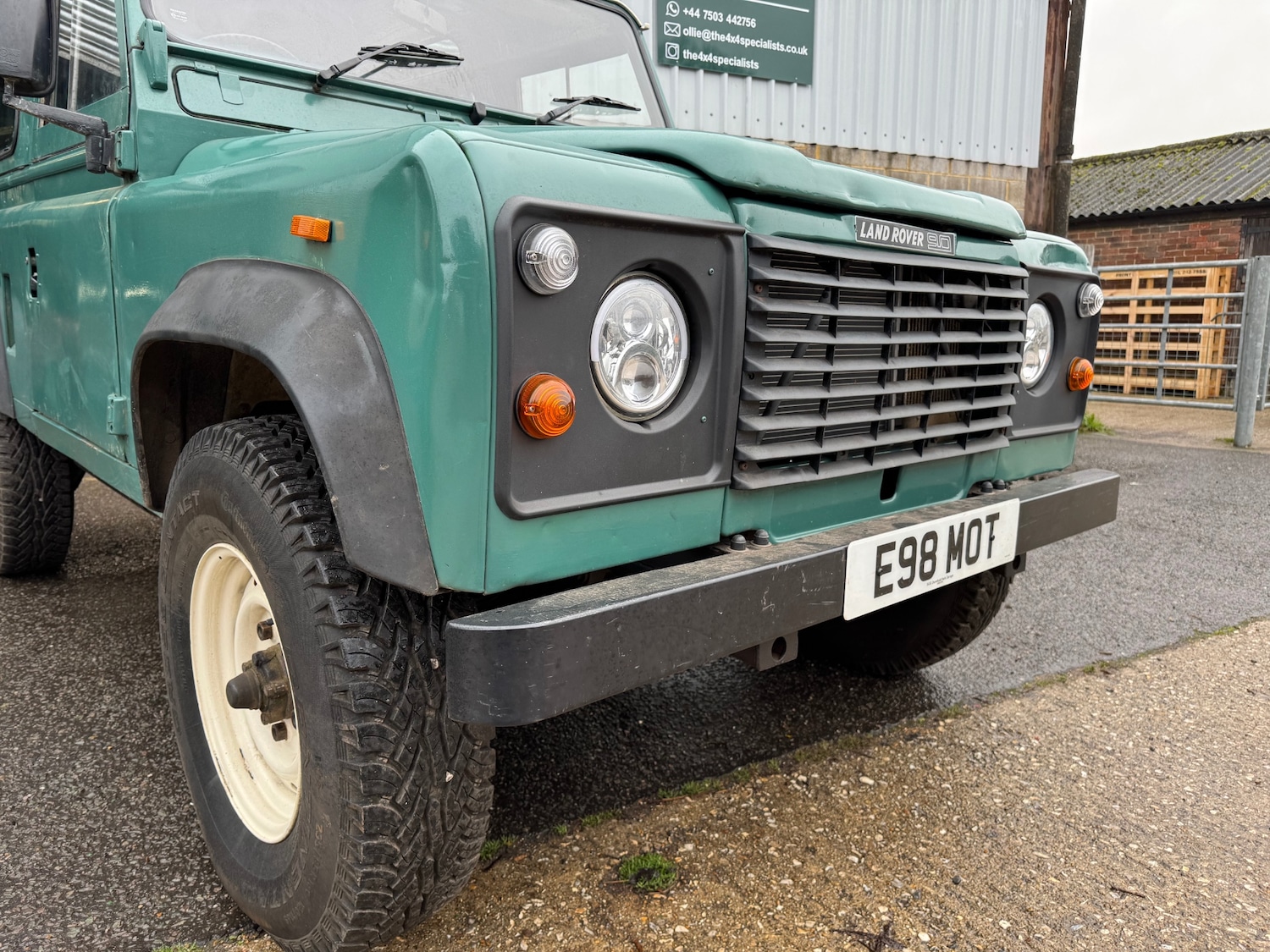 Used Land Rover Defender 90 1988 for sale - 76599831: Photo 4