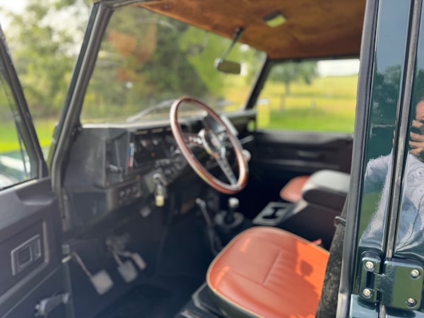 Used Land Rover Defender 110 1999 for sale - 74903081: Photo 15