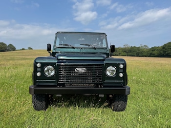 Used Land Rover Defender 110 1999 for sale - 74903081: Photo
