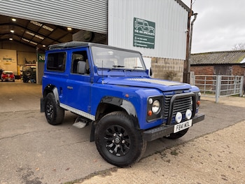 Used Land Rover Defender 90 1988 for sale - 77641333: Photo