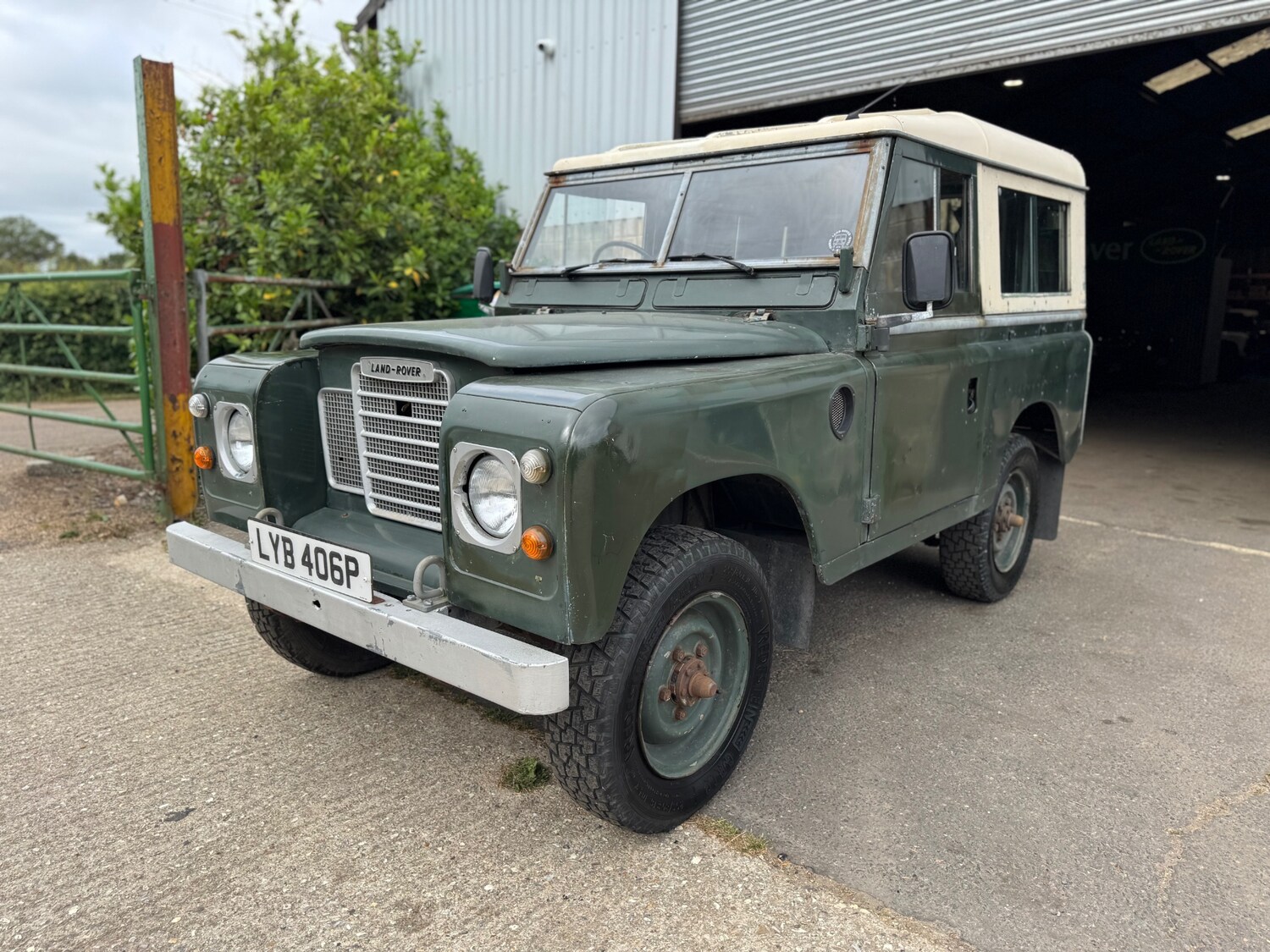 Vehicle 3