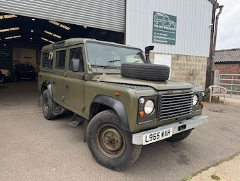 Used Land Rover Defender 110 2004 for sale - 78643883: Photo