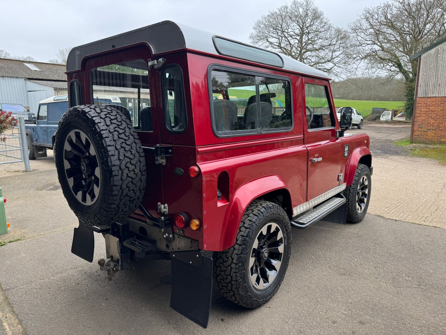 Used Land Rover Defender 90 2000 for sale - 77846772: Photo 6