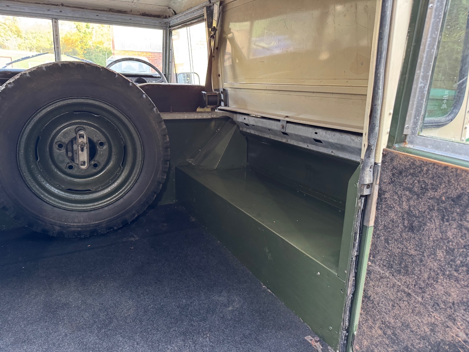 Used Land Rover Series III 1974 for sale - 76466578: Photo 10