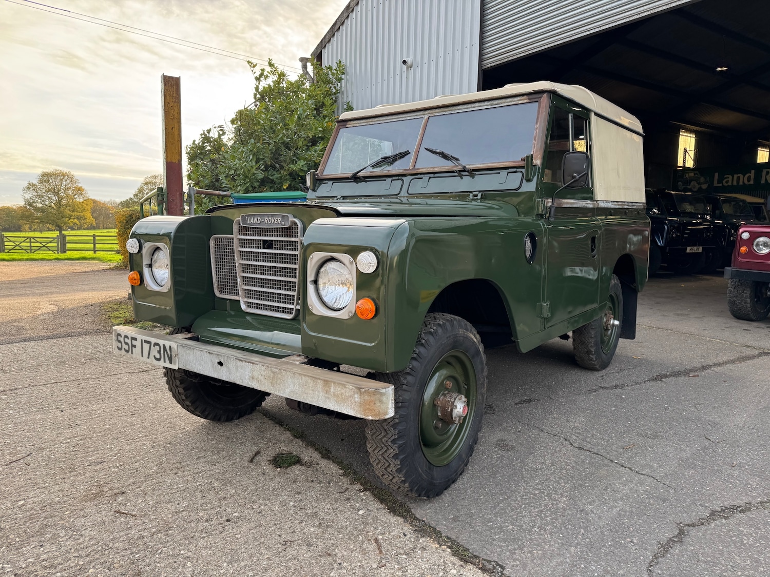 Used Land Rover Series III 1974 for sale - 76466578: Photo 2