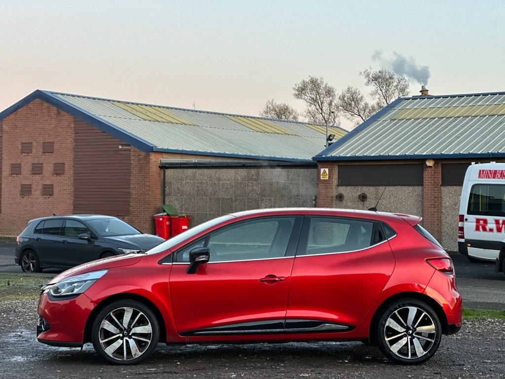 Used Renault Clio 2014 for sale - 76632276: Photo 4