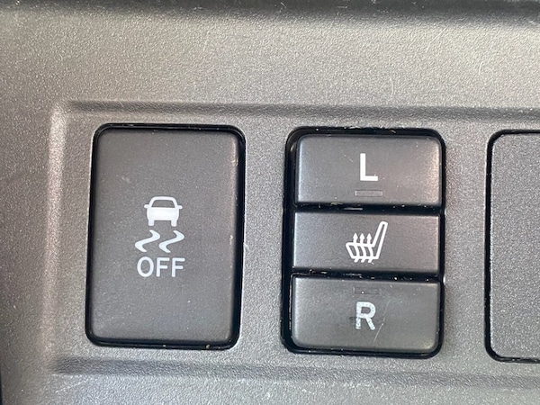 Used Toyota RAV4 2011 for sale - 71664790: Photo 18