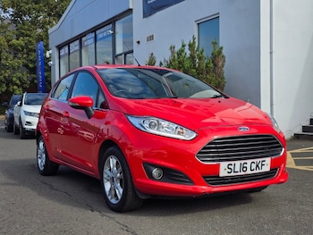 2016 (16) - 1.25 Zetec Hatchback 5dr Petrol Manual Euro 6 (82 ps)