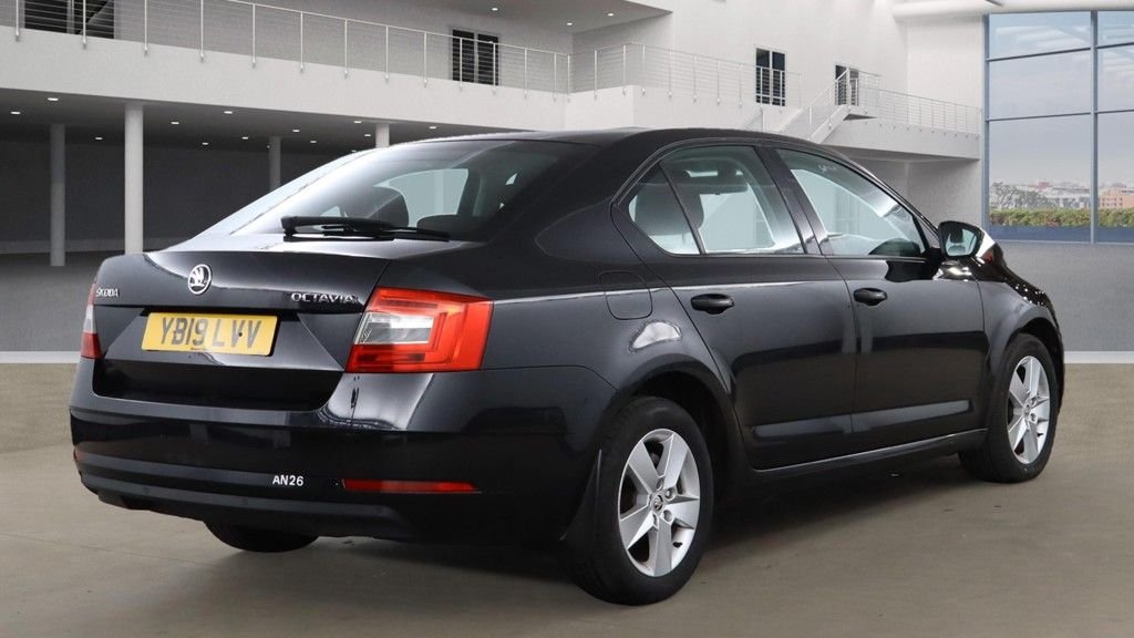 Used Skoda Octavia 2019 for sale - 76717224: Photo 4