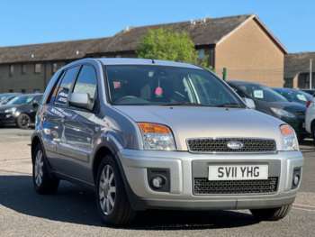 2011 (11) - 1.6 Titanium 5dr