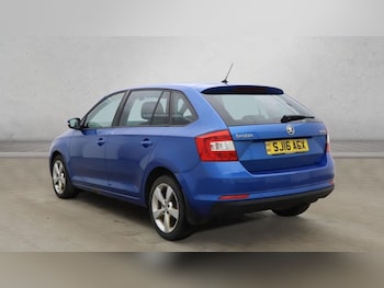 Used Skoda Rapid Spaceback 2016 for sale - 77748115: Photo