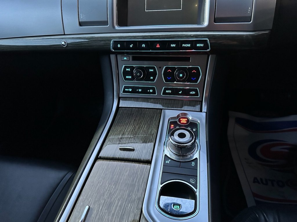 Used Jaguar XF 2014 for sale - 77672663: Photo 15