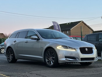 Used Jaguar XF 2014 for sale - 77672663: Photo