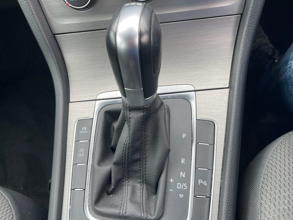 Used Volkswagen Golf 2015 for sale - 76617303: Photo 23