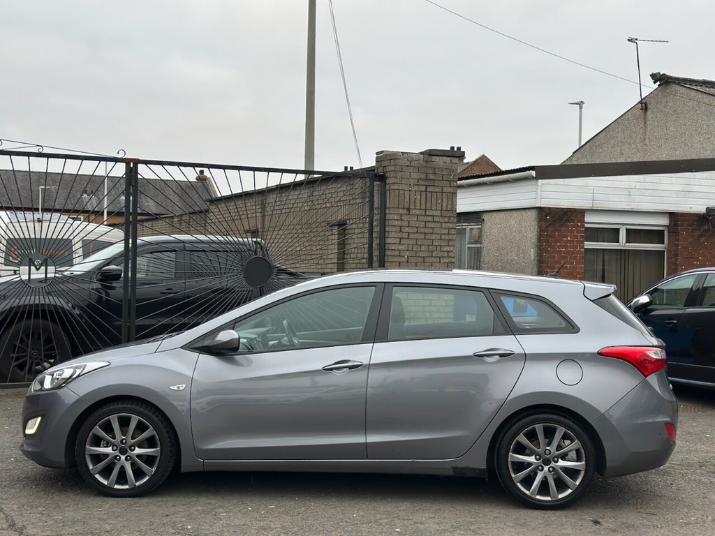 Used Hyundai i30 2013 for sale - 76999229: Photo 7