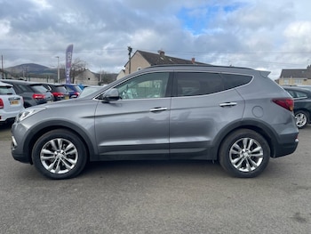 Used Hyundai Santa Fe 2016 for sale - 78425622: Photo