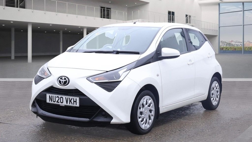 Used Toyota AYGO 2020 for sale - 76617233: Photo 2