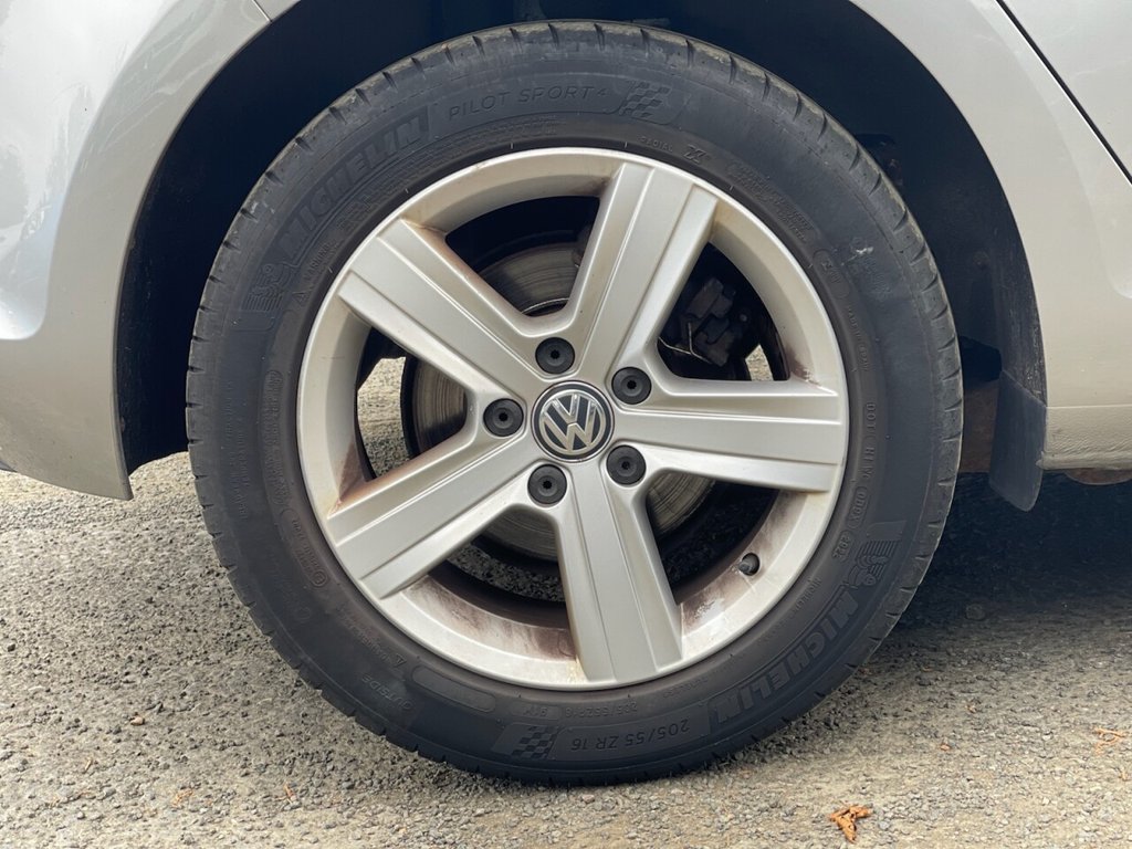 Used Volkswagen Golf 2015 for sale - 77666667: Photo 26