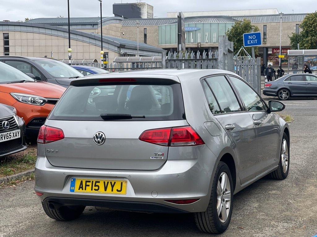 Used Volkswagen Golf 2015 for sale - 77666667: Photo 7