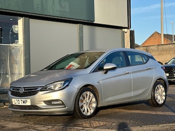 Used Vauxhall Astra 2016 for sale - 77241621: Photo