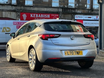Used Vauxhall Astra 2016 for sale - 77241621: Photo