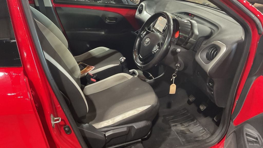 Used Toyota AYGO 2017 for sale - 77121735: Photo 9