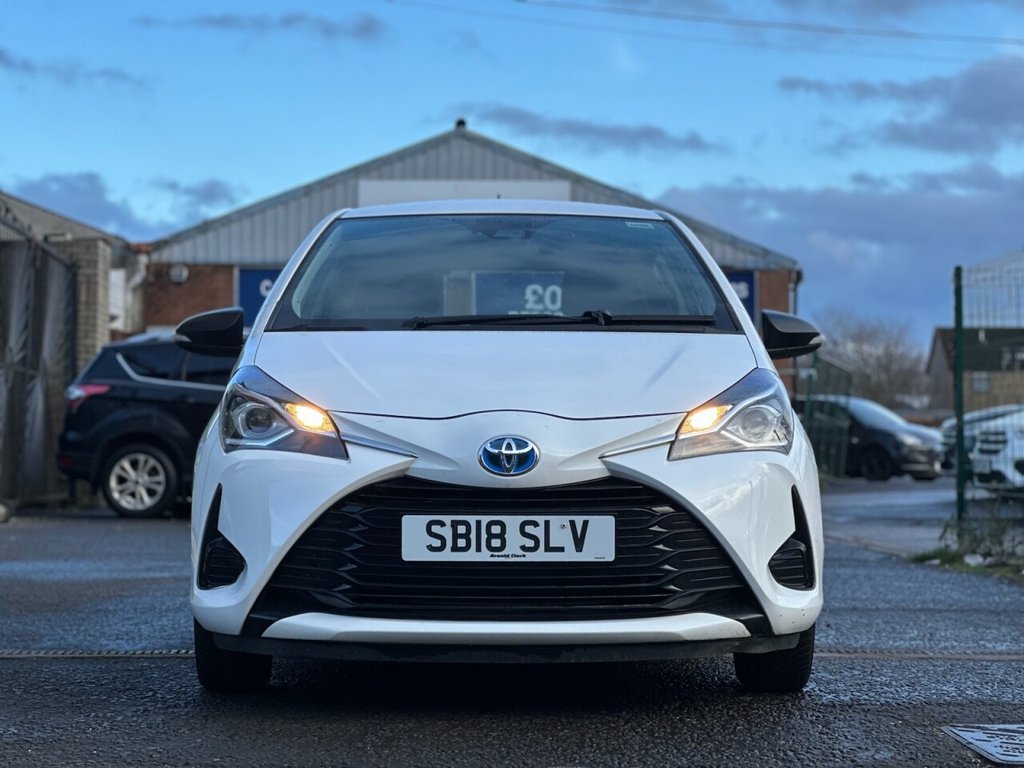Used Toyota Yaris 2018 for sale - 77327714: Photo 3
