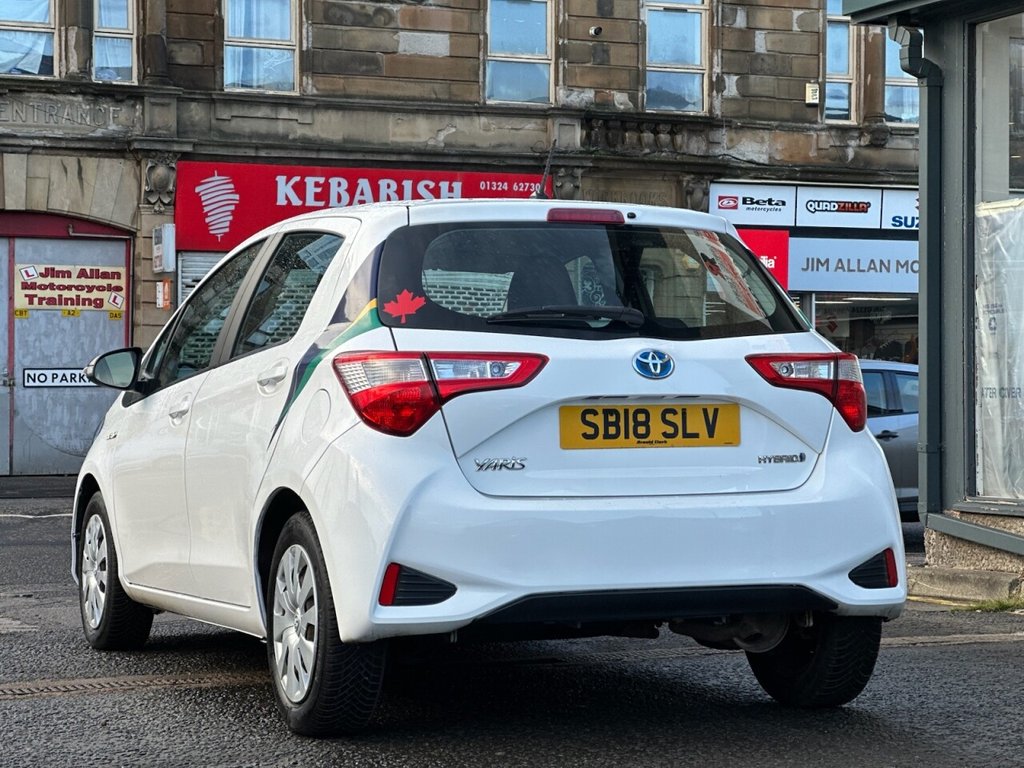 Used Toyota Yaris 2018 for sale - 77327714: Photo 4