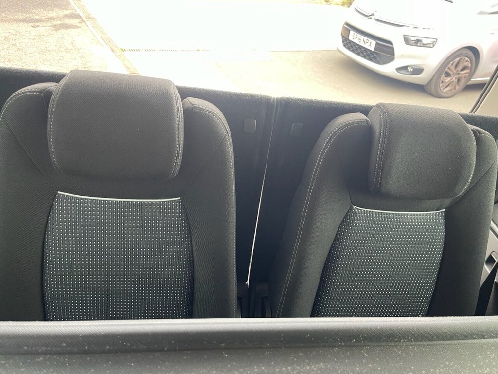 Used Ford Galaxy 2011 for sale - 76520782: Photo 10