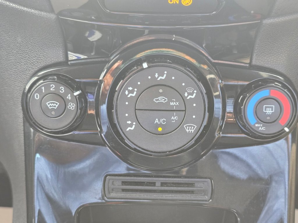 Used Ford Fiesta 2016 for sale - 76185153: Photo 17