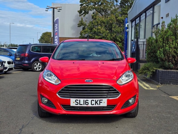 Used Ford Fiesta 2016 for sale - 76185153: Photo 2